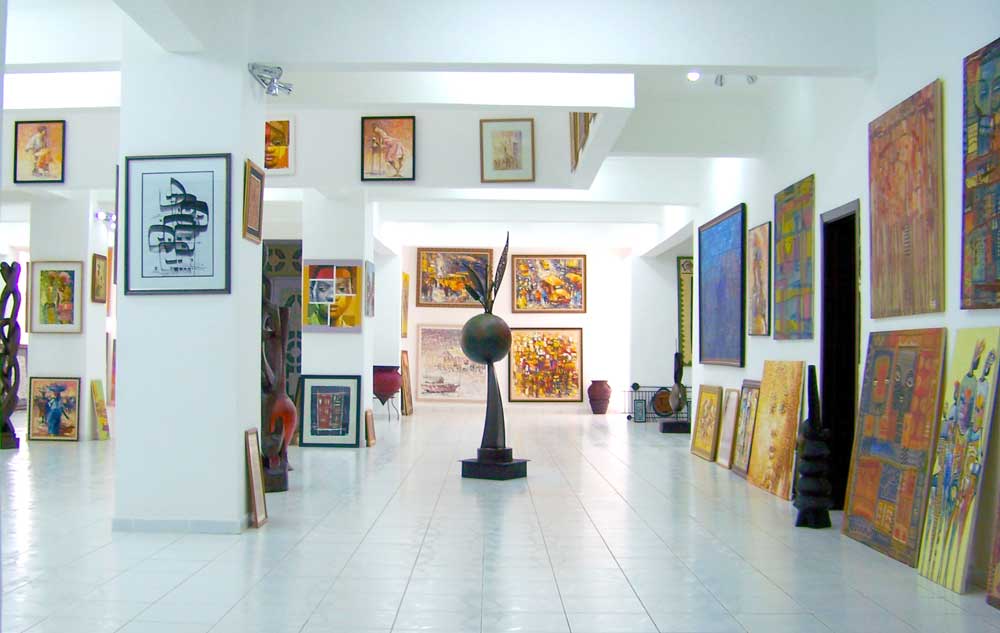 N Gallery